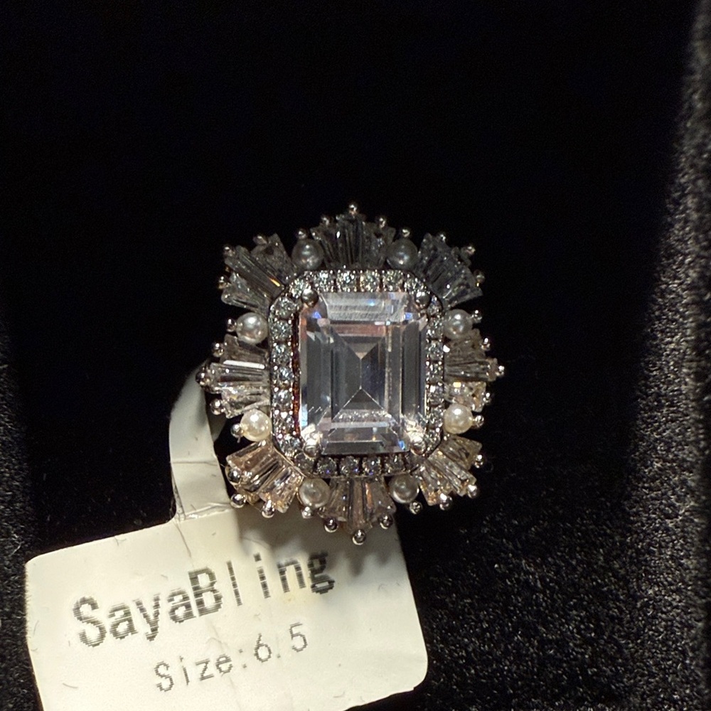 Amazing Silver Women's Ring size 6.5